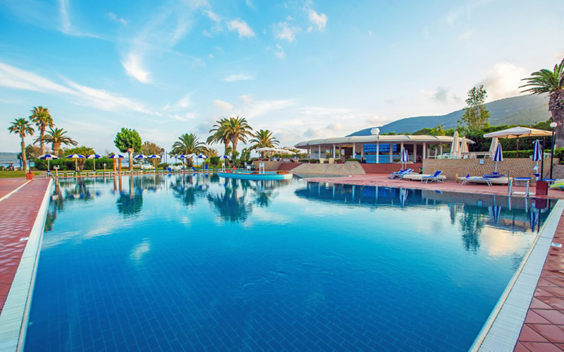 VILLAGGIO BAIA DI CONTE
